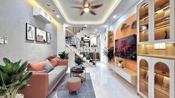 NHÀ 4 TẦNG – CÔNG NHẬN 32,3M² – GIÁ NHỈNH 6 TỶ – SIÊU PHẨM PHÚ NHUẬN
