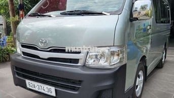 Tải Van Toyota Hiace 2011  6N/810kg- mơi 46000 km