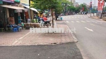 Chính chủ cho thuê cả nhà12mx5 tầng