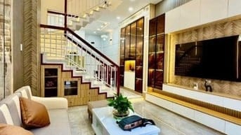 Kẹt vốn bán nhà Đường Phan Đình Phùng Phú Nhuận 60m2 Gia 3ty320 lh Vân