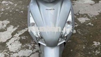 Honda Vision màu Bạc bs 95 có bán góp