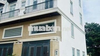 SIÊU PHẨM 3 MẶT TIỀN Thống Nhất GV 4.3 x 10 5 TẦNG NỞ HẬU - NHỈN 6 TỶ