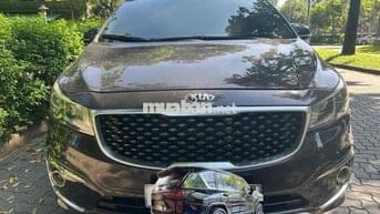 Kia sedona 7 chỗ màu Nâu