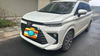 Toyota Avanza Premio 2024 Trắng 16.000 km