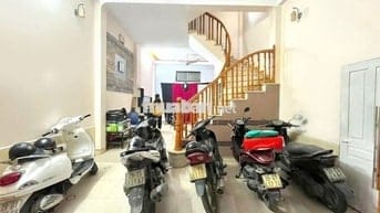 Chính chủ cho thuê nhà riêng 5 tầng đường Đặng Thai Mai, Phường Tây Hồ