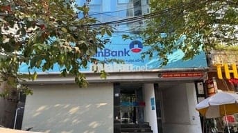 Chính chủ cho thuê MBKD tầng 1&2 phố Khúc Thừa Dụ. DT: 80m2. MT: 10m