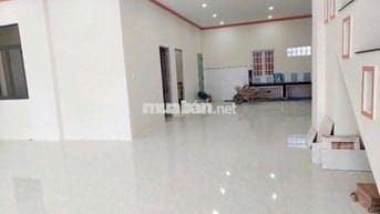 Cho thuê nhà mặt tiền vị trí vàng - tuyến đường huyết mạch THỦ ĐỨC