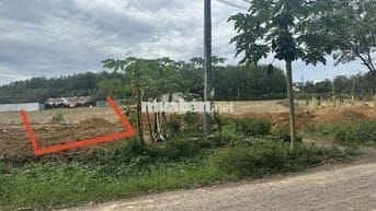 Bán gấp nền đất thổ cư  . Diện tích 346m2 .  Mặt tiền đường nhựa