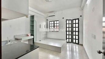 CHO THUÊ CĂN HỘ FULL NỘI THẤT BANCOL RỘNG SÁT BÊN ĐẠI HỌC HUIT TÂN PHÚ