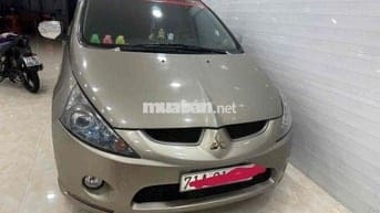 Mitsubishi Gầm cao màu Vàng cát