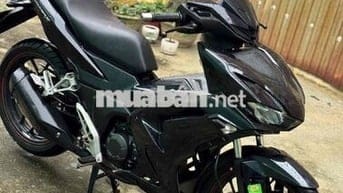 winner v3 đen bóng ( hỗ trợ trả góp 0đ)