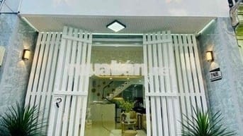 Chính chủ bán nhà đẹp full nội thất ngang 4m dài 13m