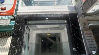 Chính chủ bán Nhà mặt tiền số 104 Lạc Long Quân, P.3, Q.11