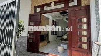 Bán nhà Hoàng Diệu, 3 tầng, 3pn, 2MT, full NT, dt đất 55m2, giá 4,86ty