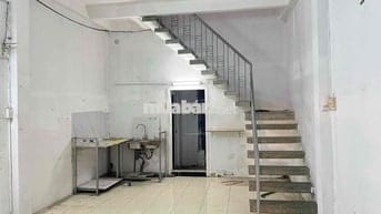 Cho Thuê nhà nguyên căn, hẻm phố đi bộ Bùi Viện Quận 1