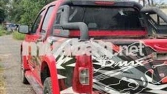 Isuzu D-Max 2008 màu Đỏ