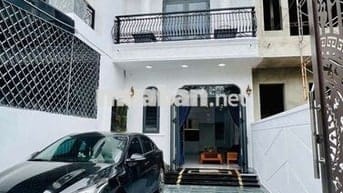 Bán nhà hiệp Thành Thủ Dầu Một. Sau lưng nhà thờ chánh thiện . 4 tỷ 2