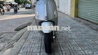 Vespa up ful led đời mới + kiểng nhẹ chính chủ ạ !