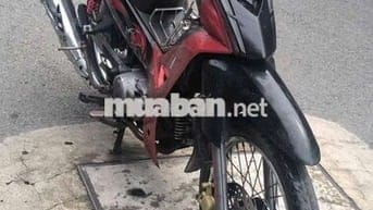 Yamaha Sirius Đỏ đen