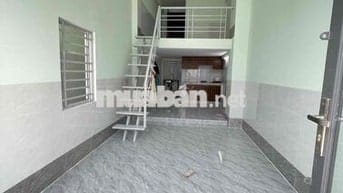 Nhà trệt lửng mới 100% có nội thất hẻm ô tô đường 3/2