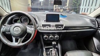 Mazda 3 2016 1.5 AT Sedan - 80000 km