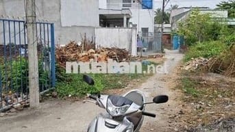 Nền Hẻm đường Đinh Tiên Hoàng, P Tân Hạnh (TPVL cũ), Tỉnh Vĩnh Long,