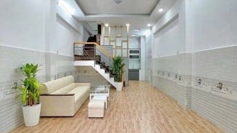 Gấp! Bán Nhà CHDV 9,6 tỷ, 4 lầu, sân thượng mới 100%