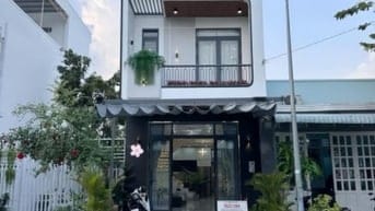 Cần bán gấp nhà đang ở ngay Chợ Bờ Ngựa, nhà 1 lầu 6x20m, 750tr