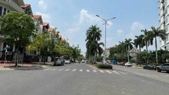 Bán nhà mặt tiền hoàng trọng mậu KDC Him lam Q7 giá tốt