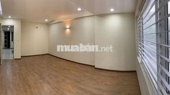 Cho thuê căn hộ mặt tiền Tôn Thất Thuyết Q4 1 trệt 2 lầu 160m2