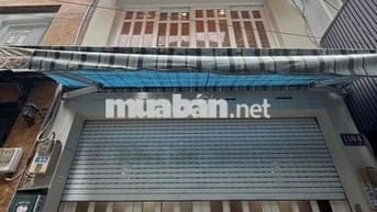 Cho thuê nguyên căn hẻm xe hơi sát mặt tiền đường