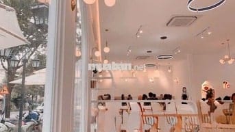 CC gửi sang quán coffee 2MT Ngô Thì Nhậm