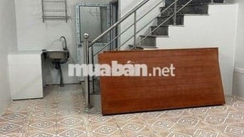 7tr500k, Cho thuê nhà 3 tầng (3pn+2wc) Đức Diễn