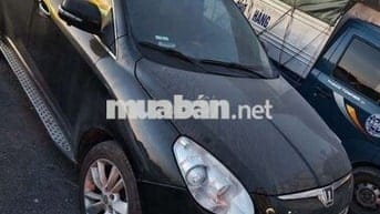 Luxgen U7 2011 7 chỗ màu Đen