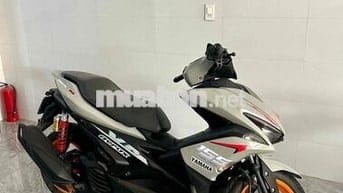 Yamaha NVX 2019 màu Xám