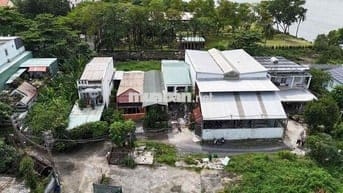 Bán nhà C4 261m2 + 20m2 sử dụng thêm Ngay KDL Thanh Đa chính chủ 40nam