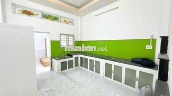 Phòng tách bếp 40m2 ngay vòng xoay mũi tàu