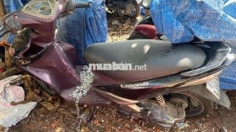 xe mg. máy kêu. ae mua về đi cày