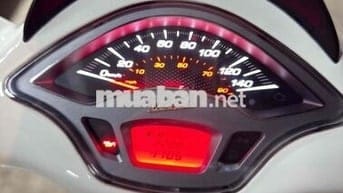 kẹt tiền cần bán gấp vespa 150abs