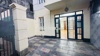 CHO THUÊ NHÀ HẺM XE TĂNG TRỤC ĐƯỜNG VÕ VĂN TẦN Q3