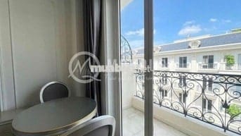 ⭐️ TẬN HƯỞNG CUỘC SỐNG RESORT TRONG LÒNG THÀNH PHỐ! 🌳🏙️