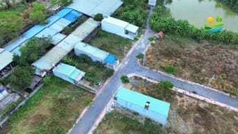 Nhà mới 2024, 2PN gần QL1A & chợ Trà Cổ, đang cho thuê 3tr/tháng, giá 