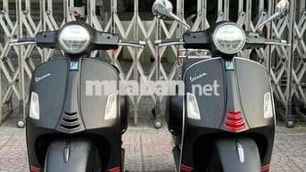 Vespa GTS S 150 150 2022 chính chủ xe đẹp mới 90%