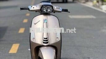 Vespa Sprint 125 iget abs Vàng TFT 14.000 km