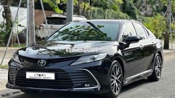 Toyota Camry 2022 2.0 Q - 47000 km