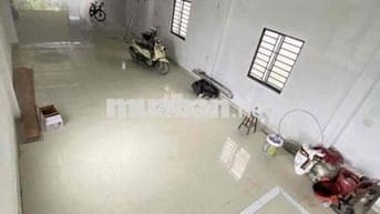 CHO THUÊ NHÀ XƯỞNG 6,5x38 - 14TRIỆU - ĐIỆN 3PHA - NỀN GẠCH MEN