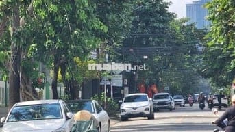 BÁN ĐẤT TẶNG NHÀ C4 DT LON -CÓ DÒNG TIỀN - BIỂN SƠN TRÀ - ĐN