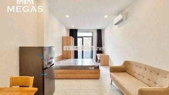 Siêu Phẩm Phòng Ban Công Mây Giặt Riêng Bình Thạnh Gần Chợ Bà Chiểu Q1