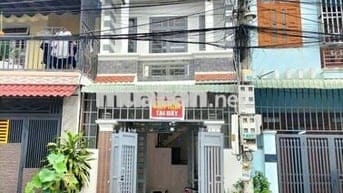 Tôi cần bán nhà Lầu Trệt gần ngã tư Chiêu liêu Dĩ An