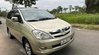 Toyota Innova 2007 G - 150000 km